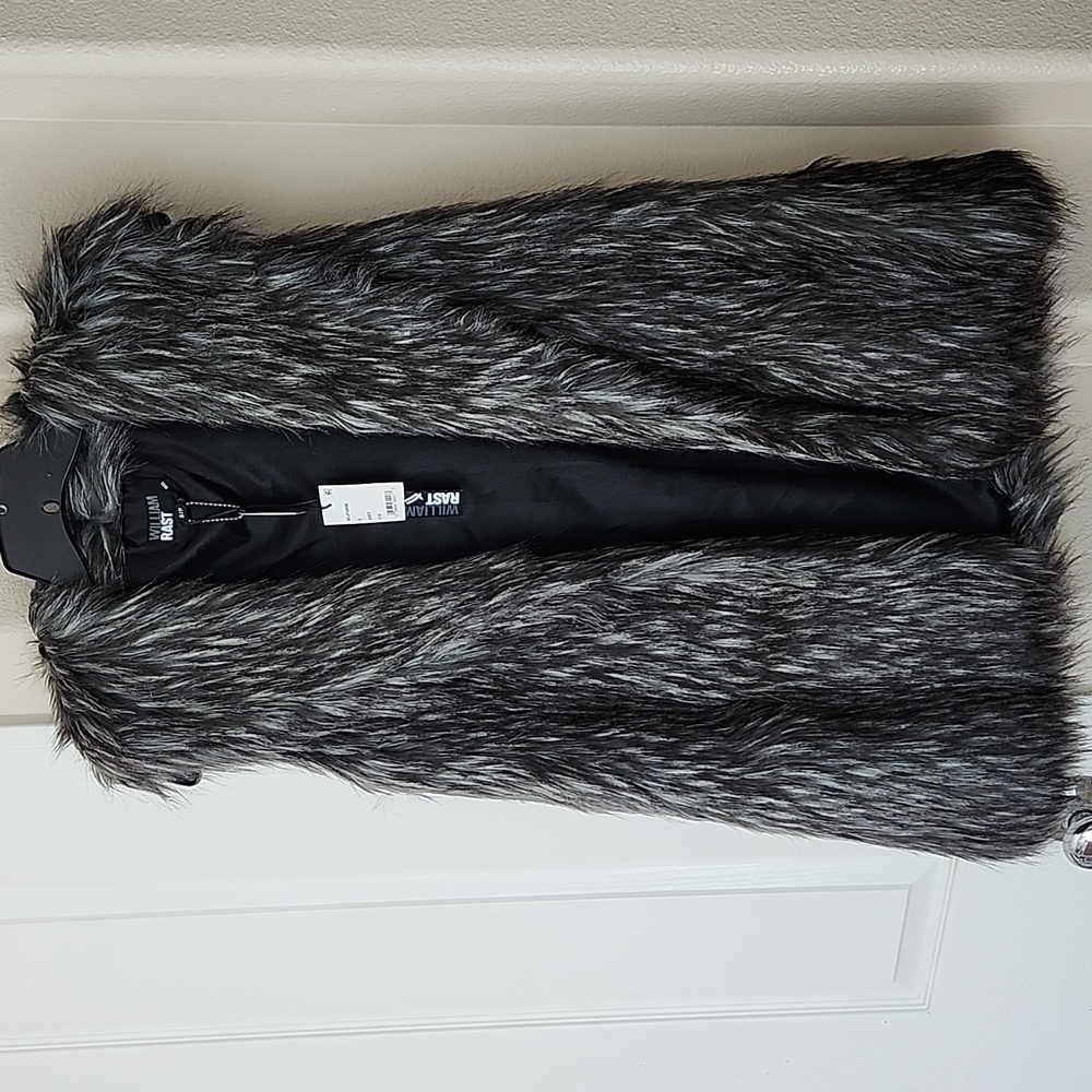 NWT BP. WILLIAM RAST Faux Fur Vest Size S / P